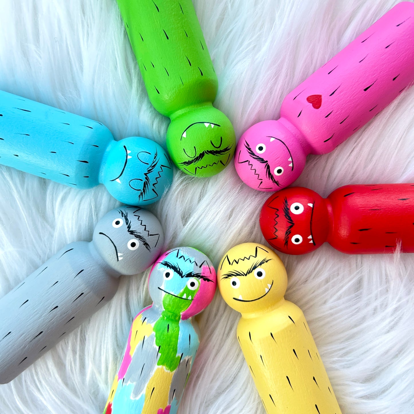 Colour Monster Story Peg Set