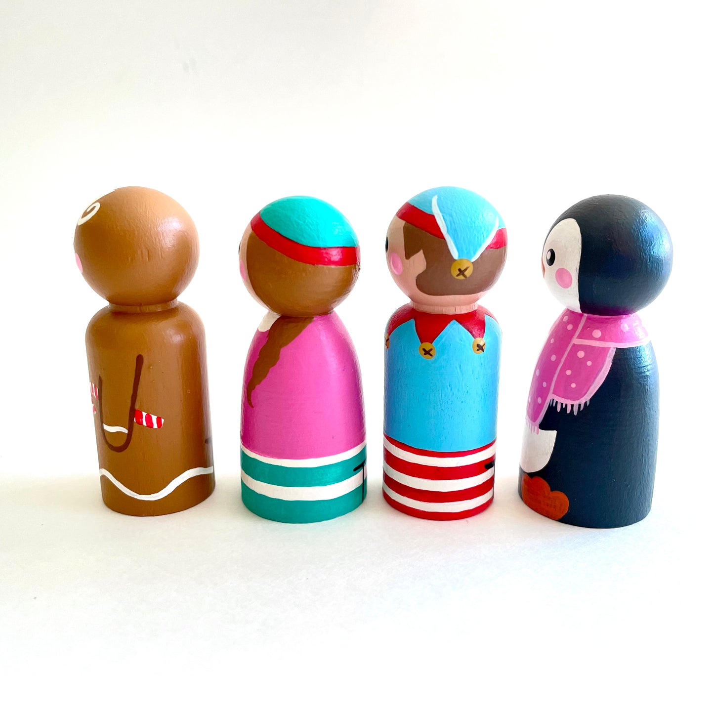 Merry and Bright Peg Set