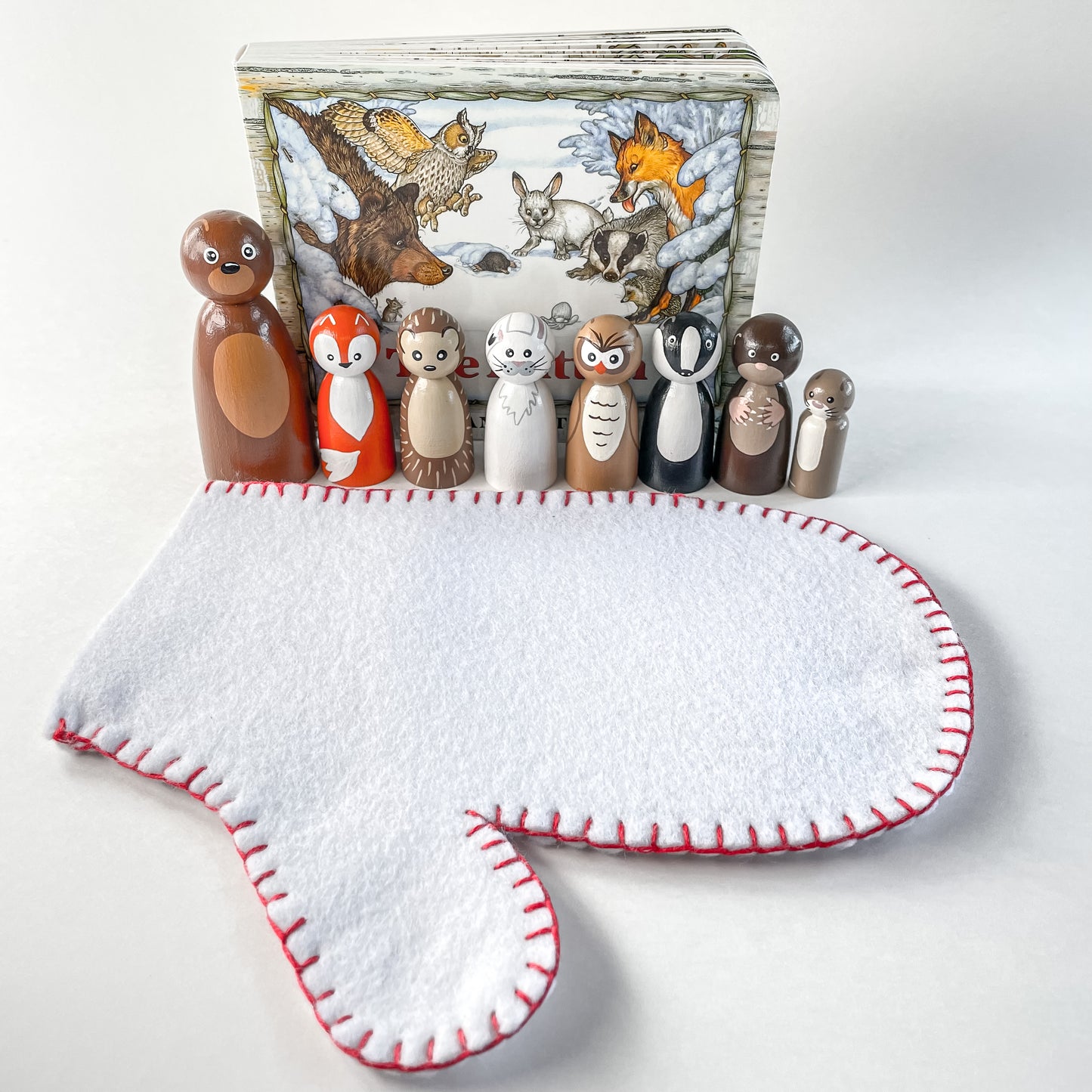 The Mitten Story Peg Set